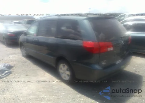 2004 Toyota Sienna Le z USA, uszkodzony, nr VIN 5TDZA23C94S075465